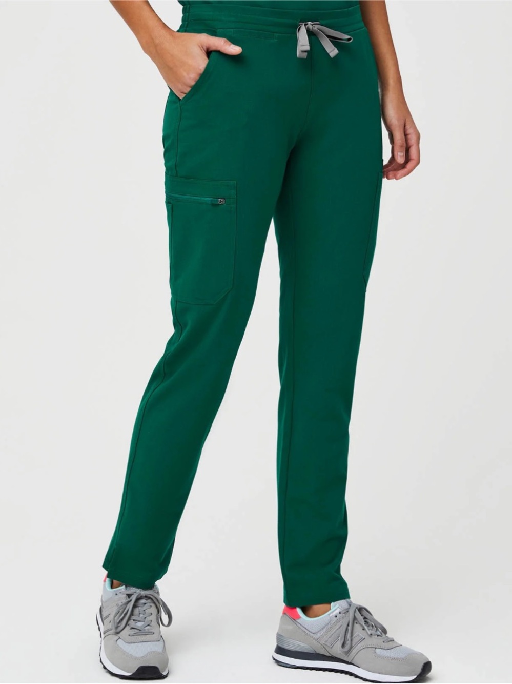 Hunter Green Yola™ - Petite Skinny Scrub Pants 
M
Hunter Green
Petite